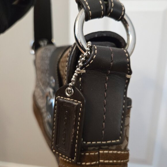 Coach Brown Suede Y2K soho shoulder bag - Picture 10 of 16